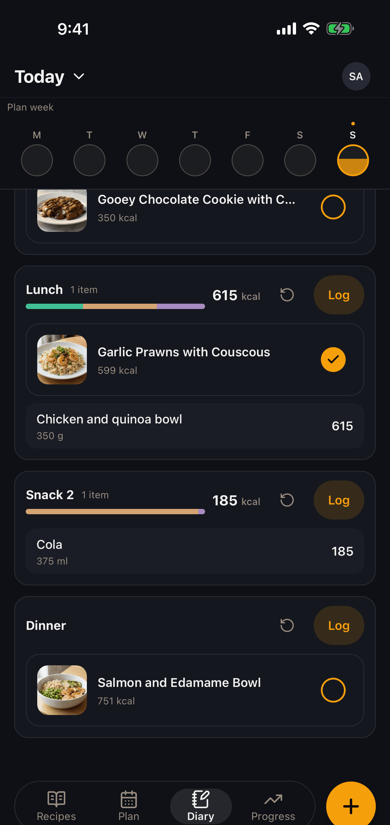 A Platify food diary showing a chocolate cookie and a salmon bowl logged on one day.