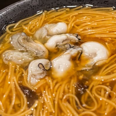 Sticky Miso Tempeh & Noodle Glow Bowl